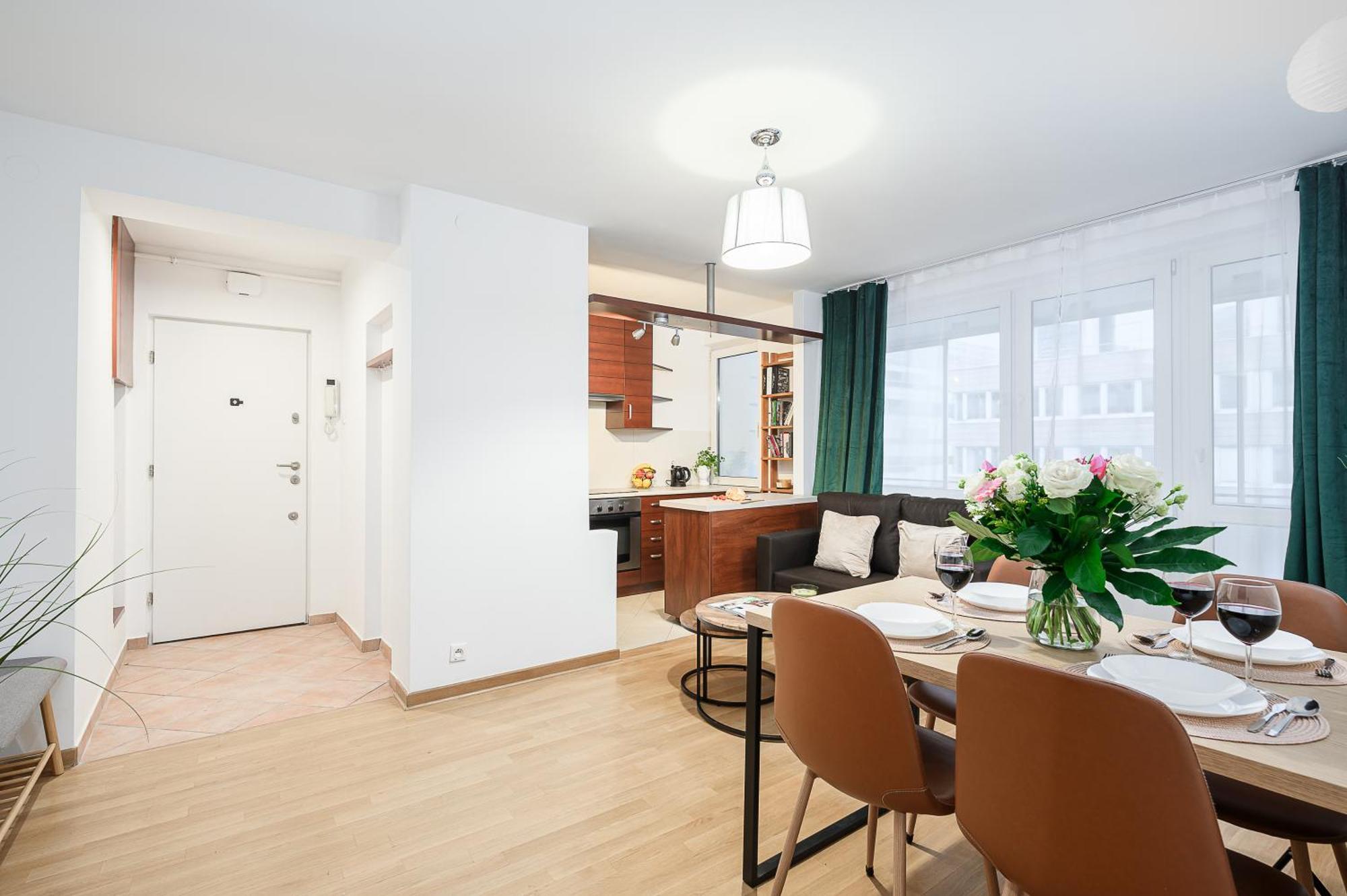 Lumina Apartment Opposite The Palace Of Culture And Science ワルシャワ エクステリア 写真