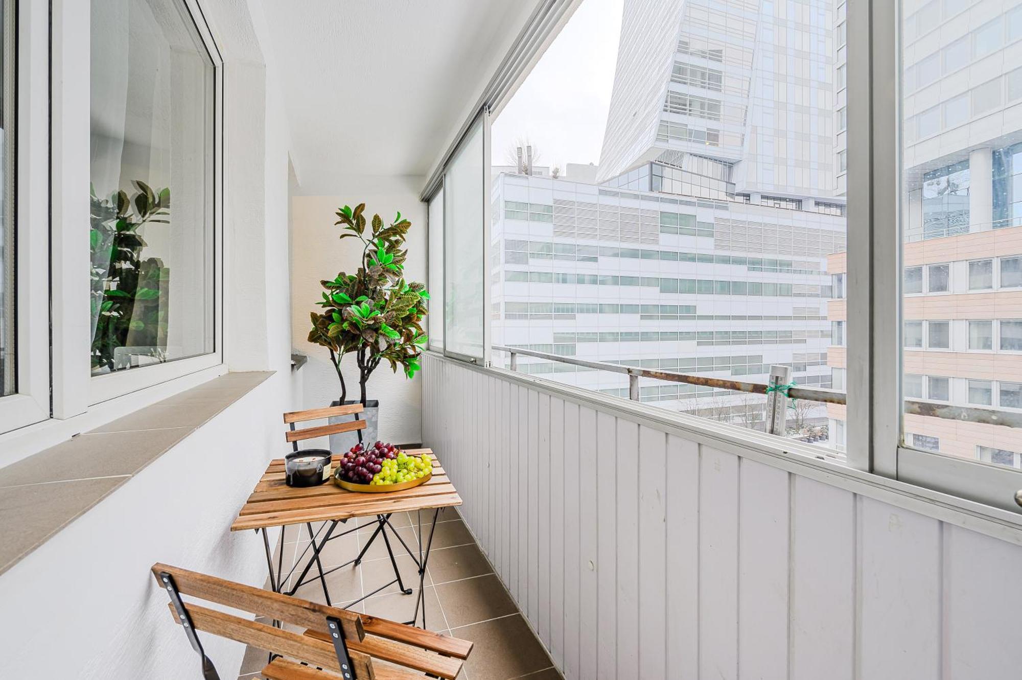 Lumina Apartment Opposite The Palace Of Culture And Science ワルシャワ エクステリア 写真